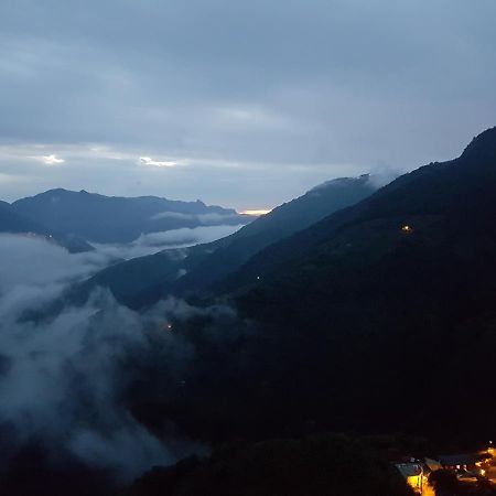 拉拉山周家渡假旅館 Hualing Eksteriør bilde